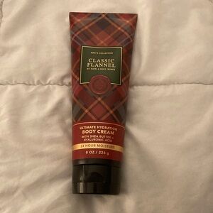Bath & Body Works Classic Flannel Body Cream - Red and Black